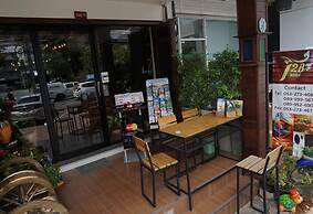 T2B Home - Adults Only - Hostel