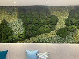 Garner Osaka Honmachi Kita Semba by IHG