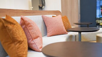 Garner Osaka Honmachi Kita Semba by IHG