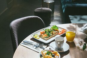 VEINTIUNO Emblematic Hotels - Adults Only