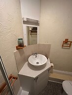 The little emily - Room only