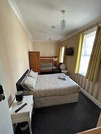 The little emily - Room only