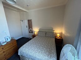 The little emily - Room only