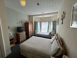 The little emily - Room only