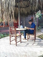 Van Long Family Homestay