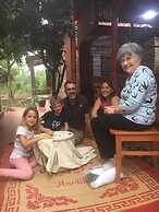 Van Long Family Homestay
