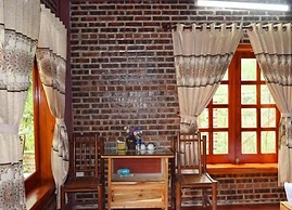 Van Long Family Homestay