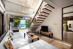 The Emerald Beach Villa 4