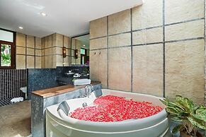 The Emerald Beach Villa 4