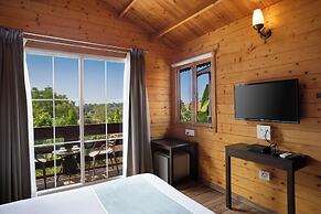 White woods Resort & Spa