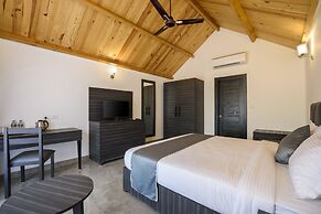 White woods Resort & Spa