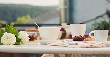 San Lorenzo Si Alberga