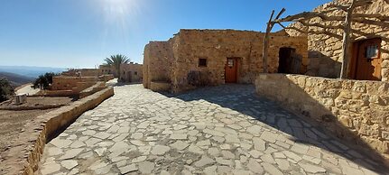 Hayat Zaman Hotel & Resort