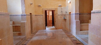 Hayat Zaman Hotel & Resort