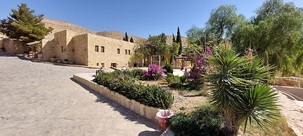 Hayat Zaman Hotel & Resort