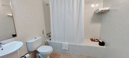Hayat Zaman Hotel & Resort