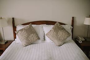 The Royal Valentia Hotel