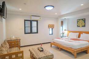 TJR BOUTIQUE HOTEL