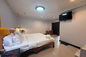 TJR BOUTIQUE HOTEL