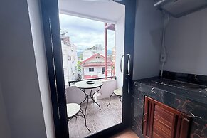 TJR BOUTIQUE HOTEL