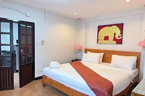TJR BOUTIQUE HOTEL