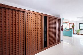 TJR BOUTIQUE HOTEL