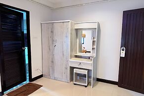 TJR BOUTIQUE HOTEL