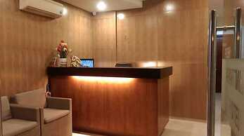 Edenpark Apartment & Hotel Service