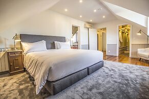 Paço do Bispo Boutique House