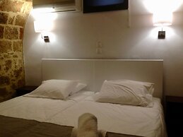 Auberge 32 | Old Town