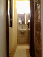 Auberge 32 | Old Town