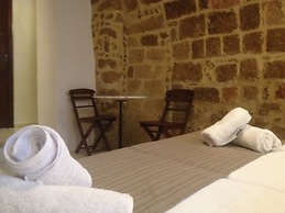 Auberge 32 | Old Town