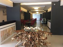 Tucacas Beach Hotel