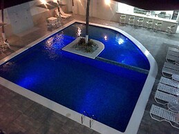 Tucacas Beach Hotel
