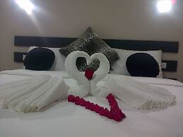 Tucacas Beach Hotel