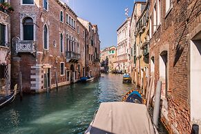 San Polo 2140 In The Heart Of Venice