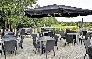 The Narrowboat At Weedon