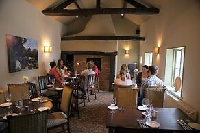 The Narrowboat At Weedon