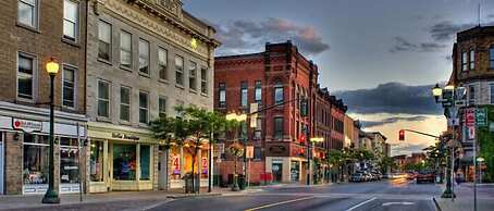 Watermark Waterfront Cottages