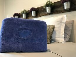 Watermark Waterfront Cottages