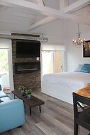 Watermark Waterfront Cottages