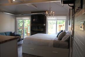 Watermark Waterfront Cottages