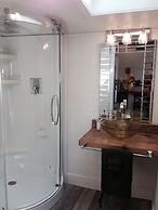 Watermark Waterfront Cottages