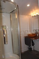 Watermark Waterfront Cottages