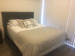 Pelican Suite at Harbour Plaza