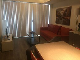 Pelican Suite at Harbour Plaza