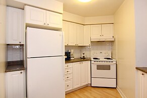 Pelicanstay at Square One Mall