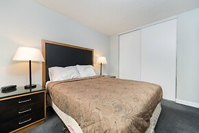 Pelicanstay at Yonge & Sheppard North York