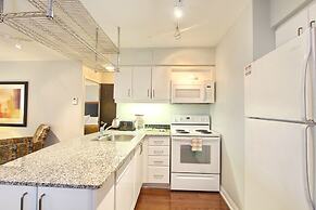 Pelicanstay at Yonge & Sheppard North York