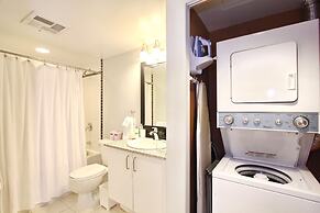 Pelicanstay at Yonge & Sheppard North York